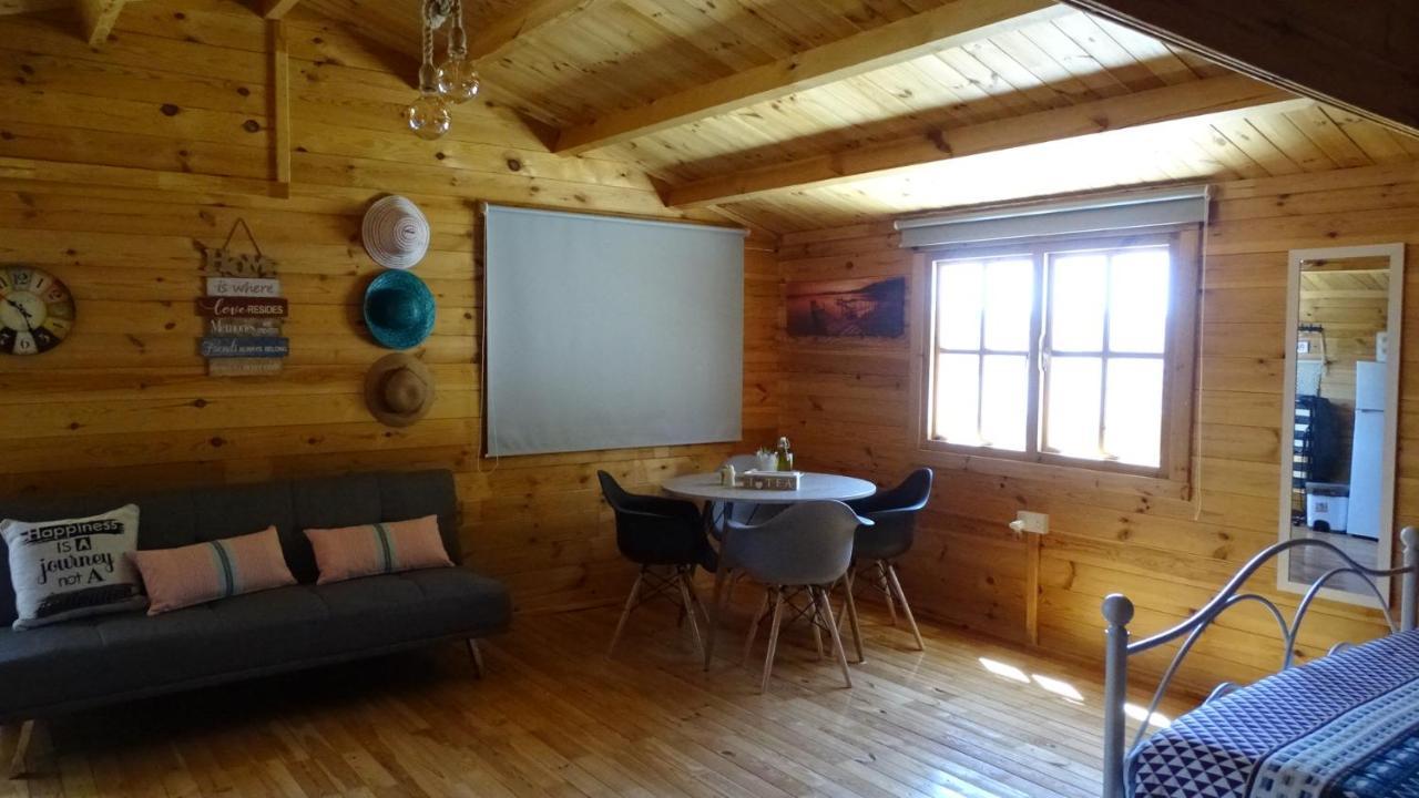 Happy Glamping Cy Villa Agios Theodoros Eksteriør billede